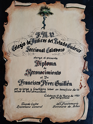 Reconocimiento al Dr. Francisco Pérez Guillén, de parte del Colegio de Médicos de Calabozo